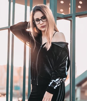 glass-model